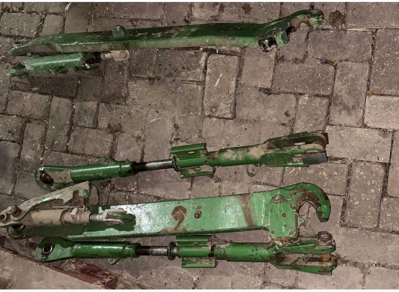 Tracteur agricole John Deere 6215R