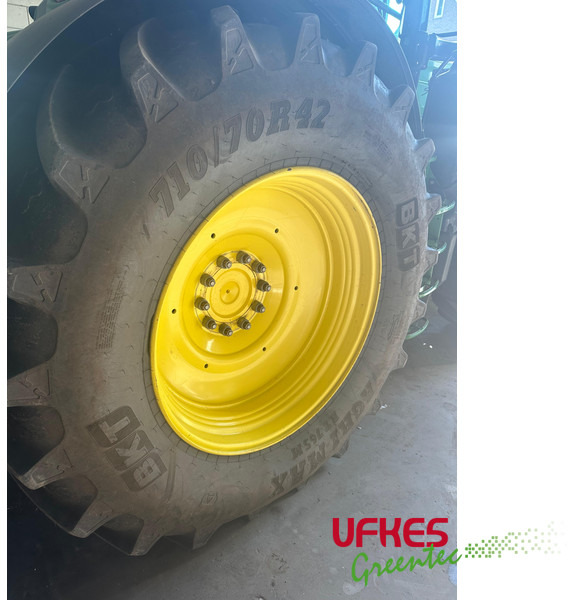 Tracteur agricole John Deere 6215 R