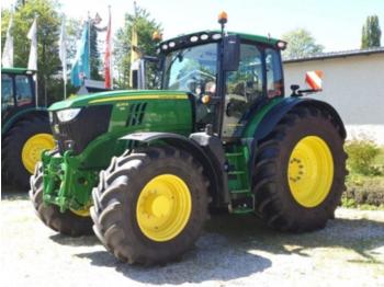 Tracteur agricole John Deere 6215 R AutoPowr