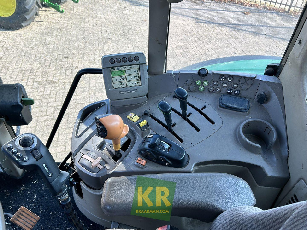 Tracteur agricole John Deere 6630 PREMIUM