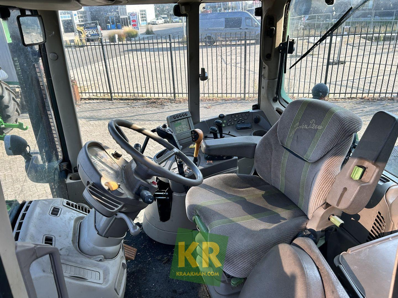 Tracteur agricole John Deere 6630 PREMIUM