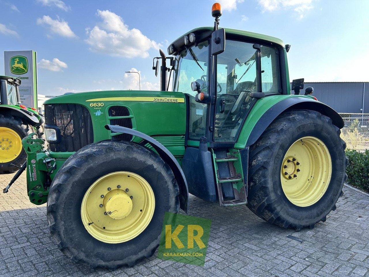 Tracteur agricole John Deere 6630 PREMIUM