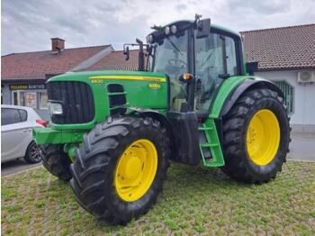 Tracteur agricole John Deere 6830