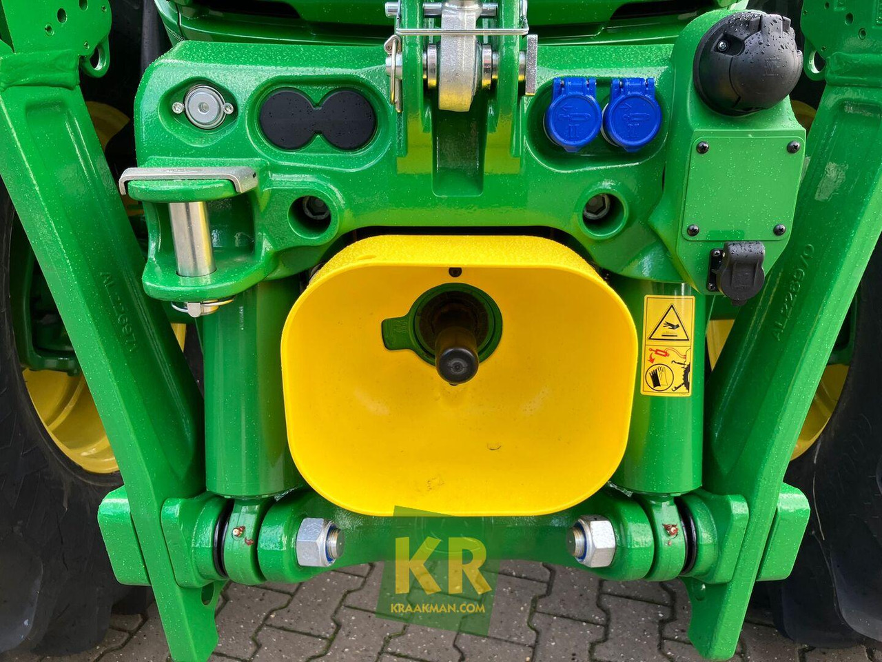 Tracteur agricole John Deere 6M 155