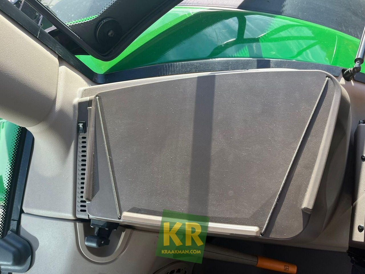 Tracteur agricole John Deere 6R 140