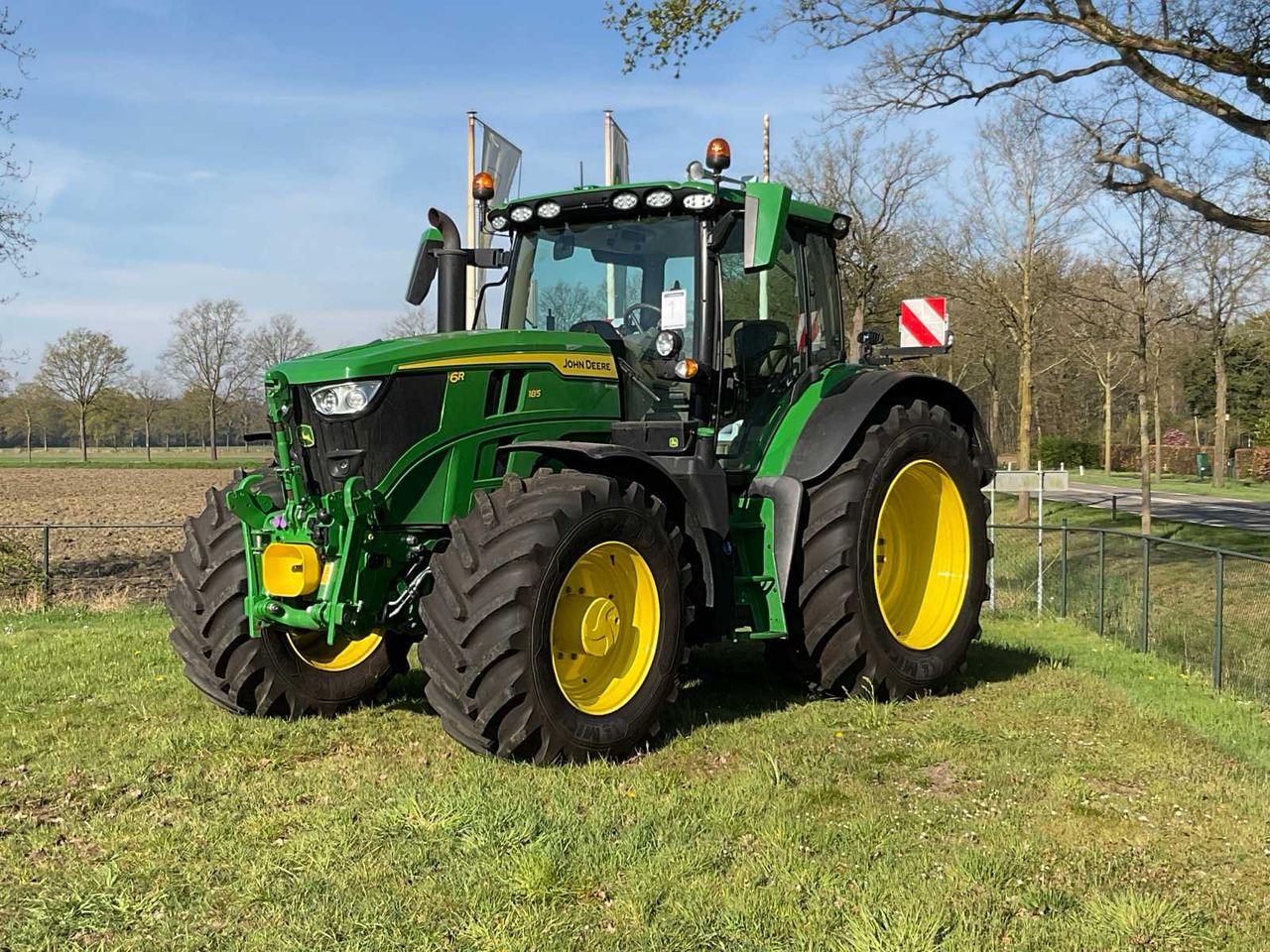 Tracteur agricole John Deere 6R 185