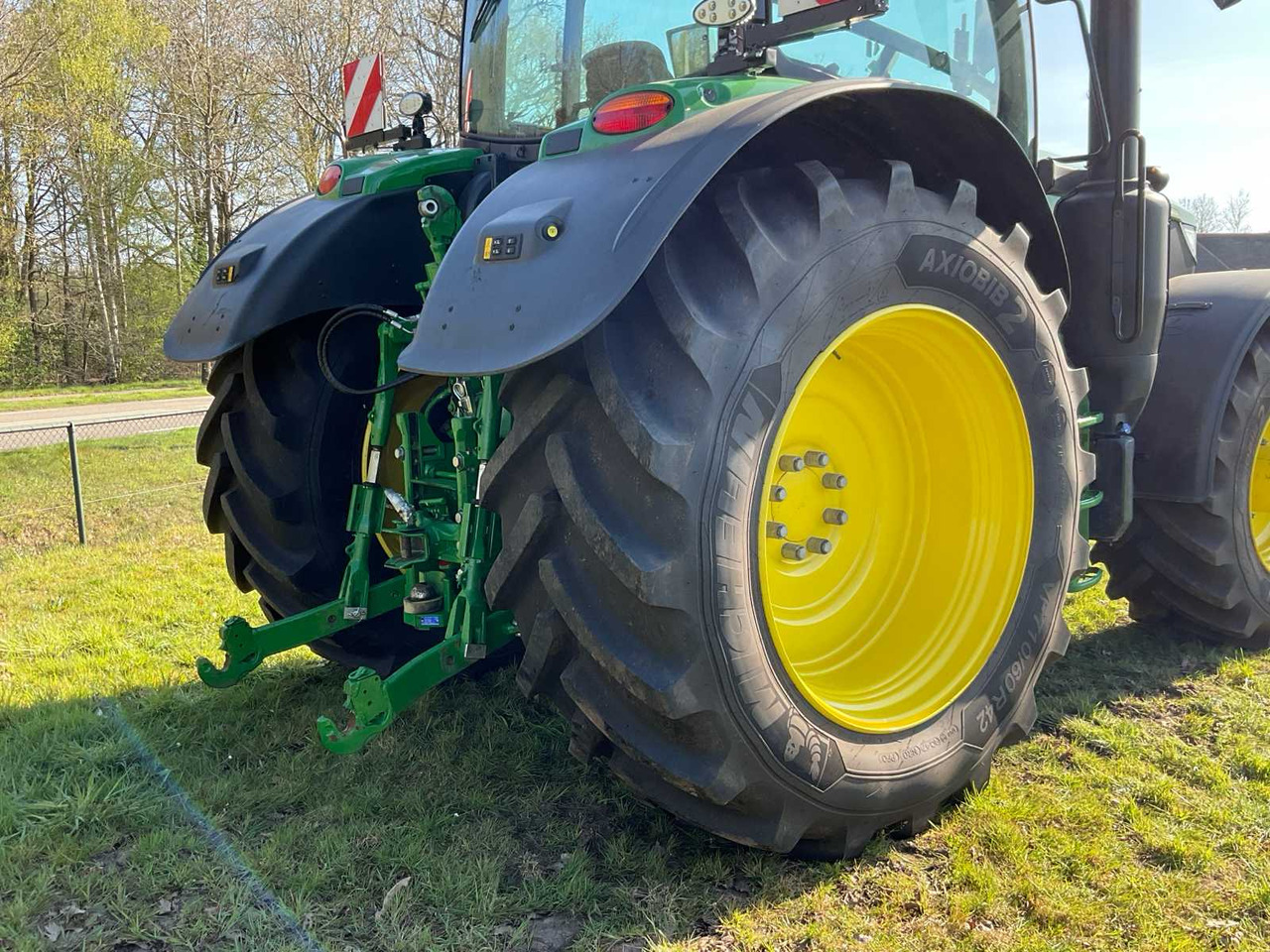 Tracteur agricole John Deere 6R 185