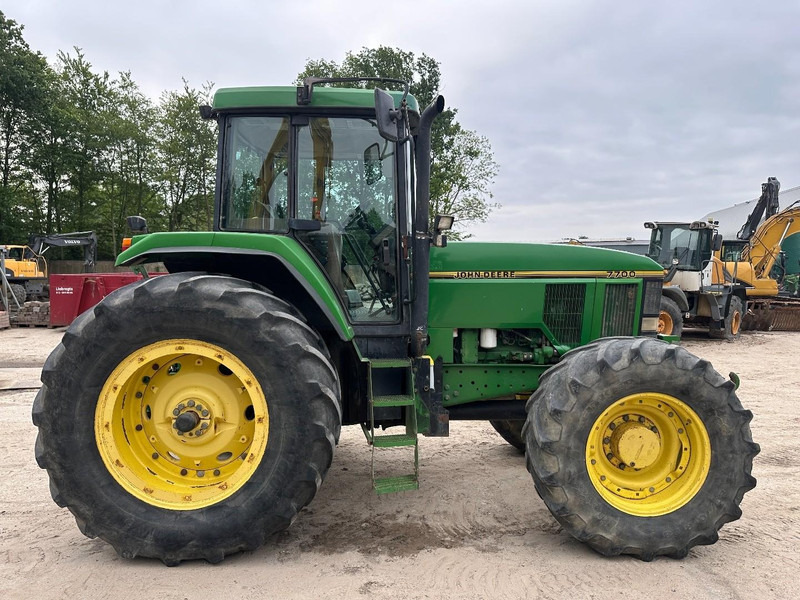 Tracteur agricole John Deere 7700 PowerQuad - Front linkage
