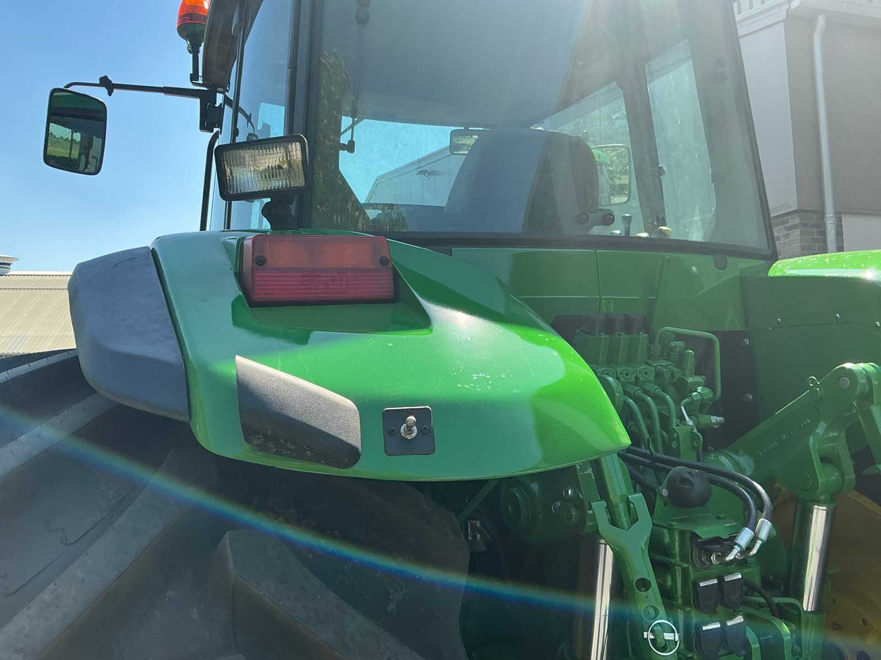 Tracteur agricole John Deere 7710