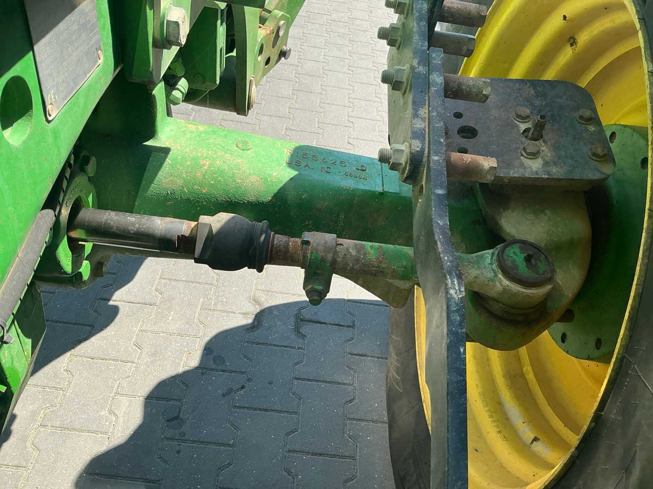 Tracteur agricole John Deere 7710