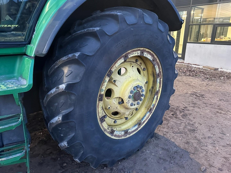 Tracteur agricole John Deere 7720 PowerQuad - NO TLS