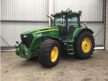 Tracteur agricole John Deere 7920