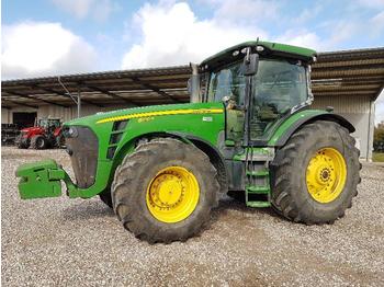 Tracteur agricole John Deere 8270R