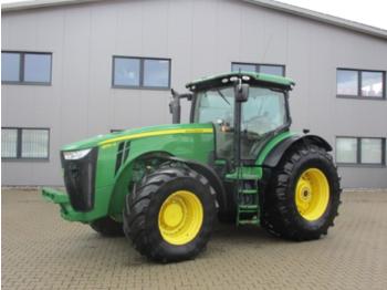 Tracteur agricole John Deere 8310R