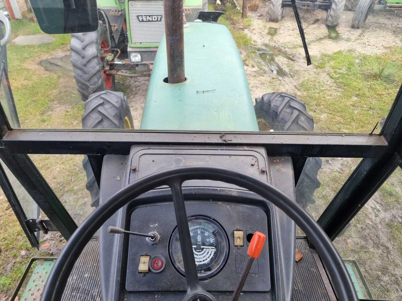 Tracteur agricole John deere 3140