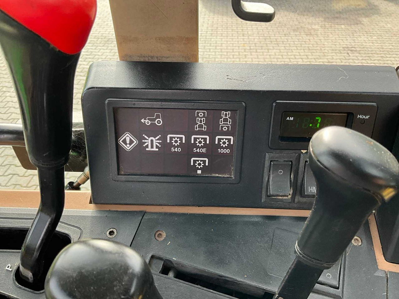 Tracteur agricole John deere 6100