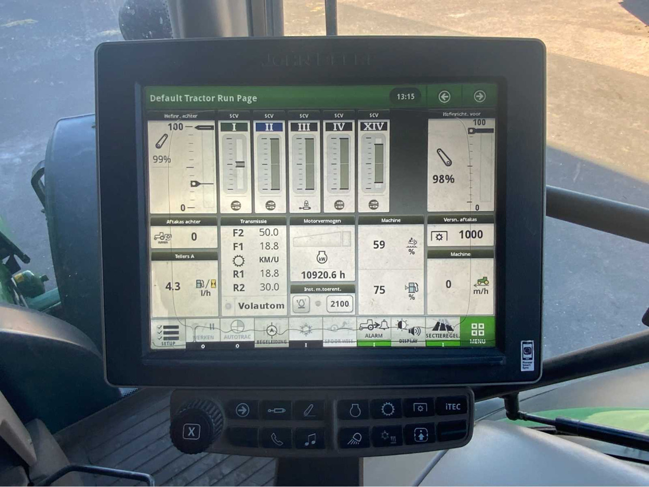 Tracteur agricole John deere 6155R