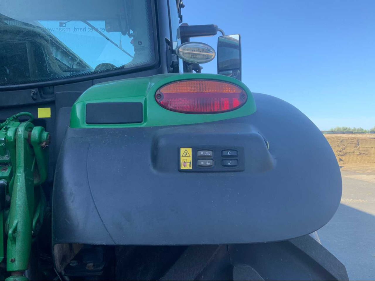 Tracteur agricole John deere 6155R