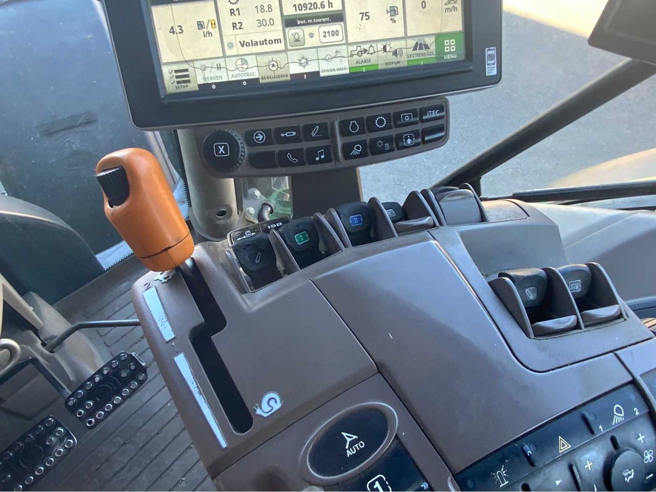 Tracteur agricole John deere 6155R