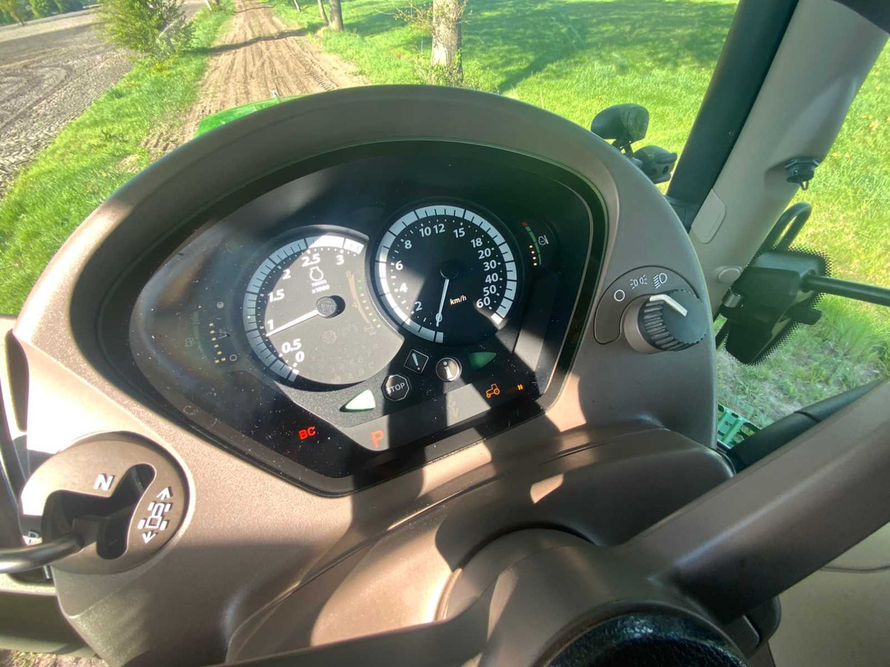Tracteur agricole John deere 6155R Premium Edition