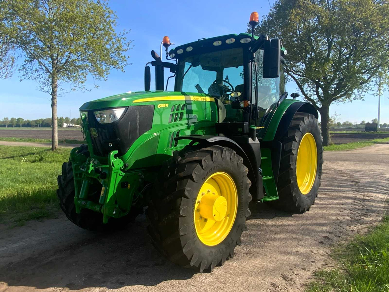 Tracteur agricole John deere 6155R Premium Edition