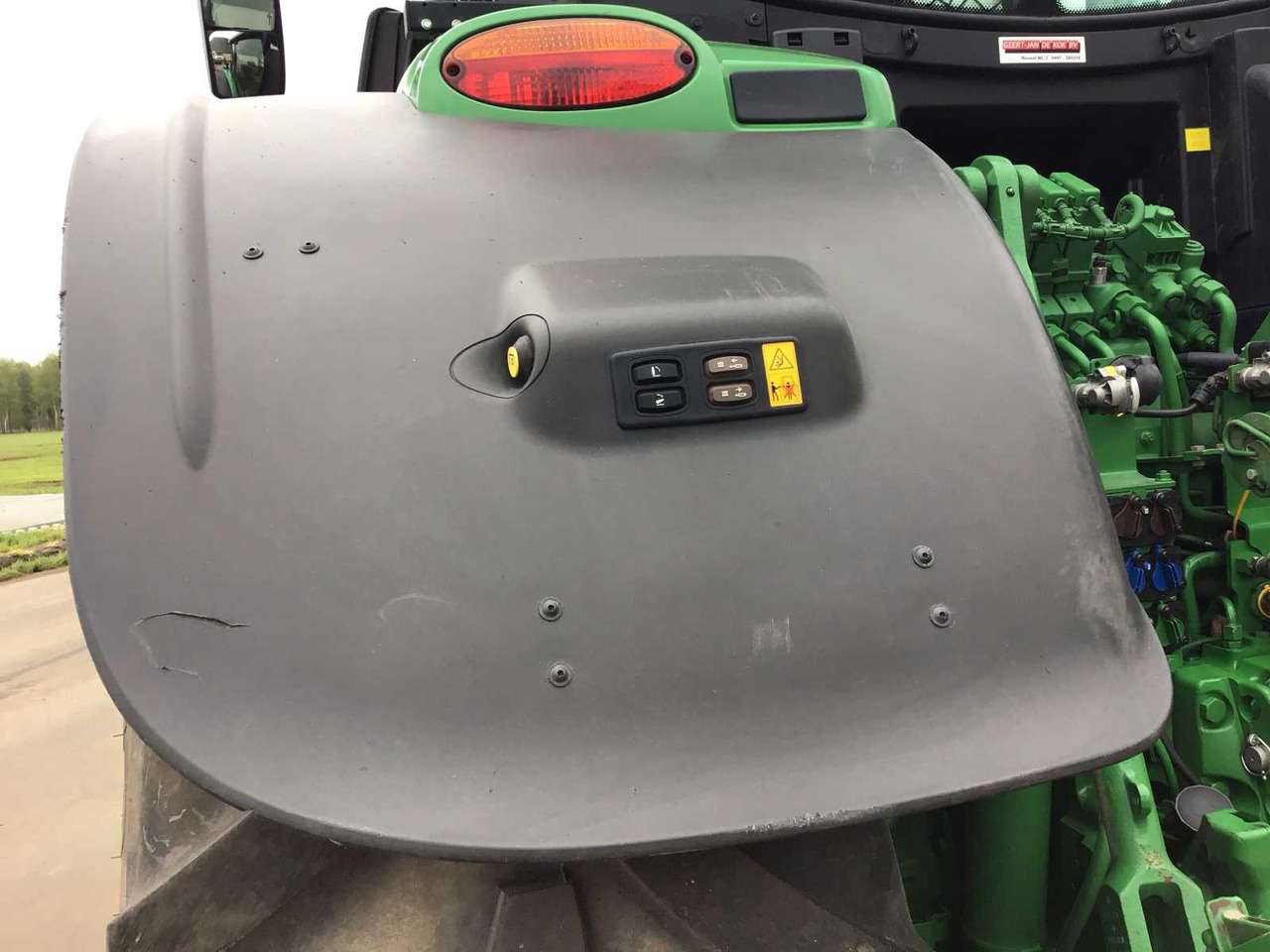 Tracteur agricole John deere 6230R