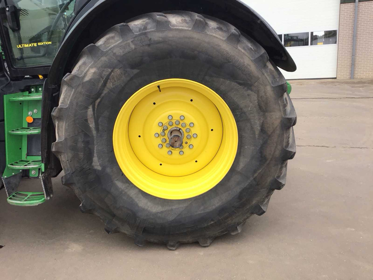 Tracteur agricole John deere 6230R