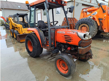 Tracteur agricole  KUBOTA - STV40 - 4-WHEEL DRIVE TRACTOR