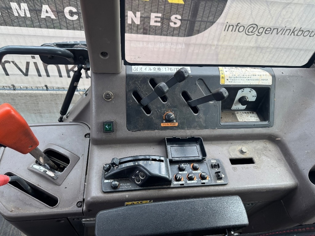 Tracteur agricole Kubota KM 120 D