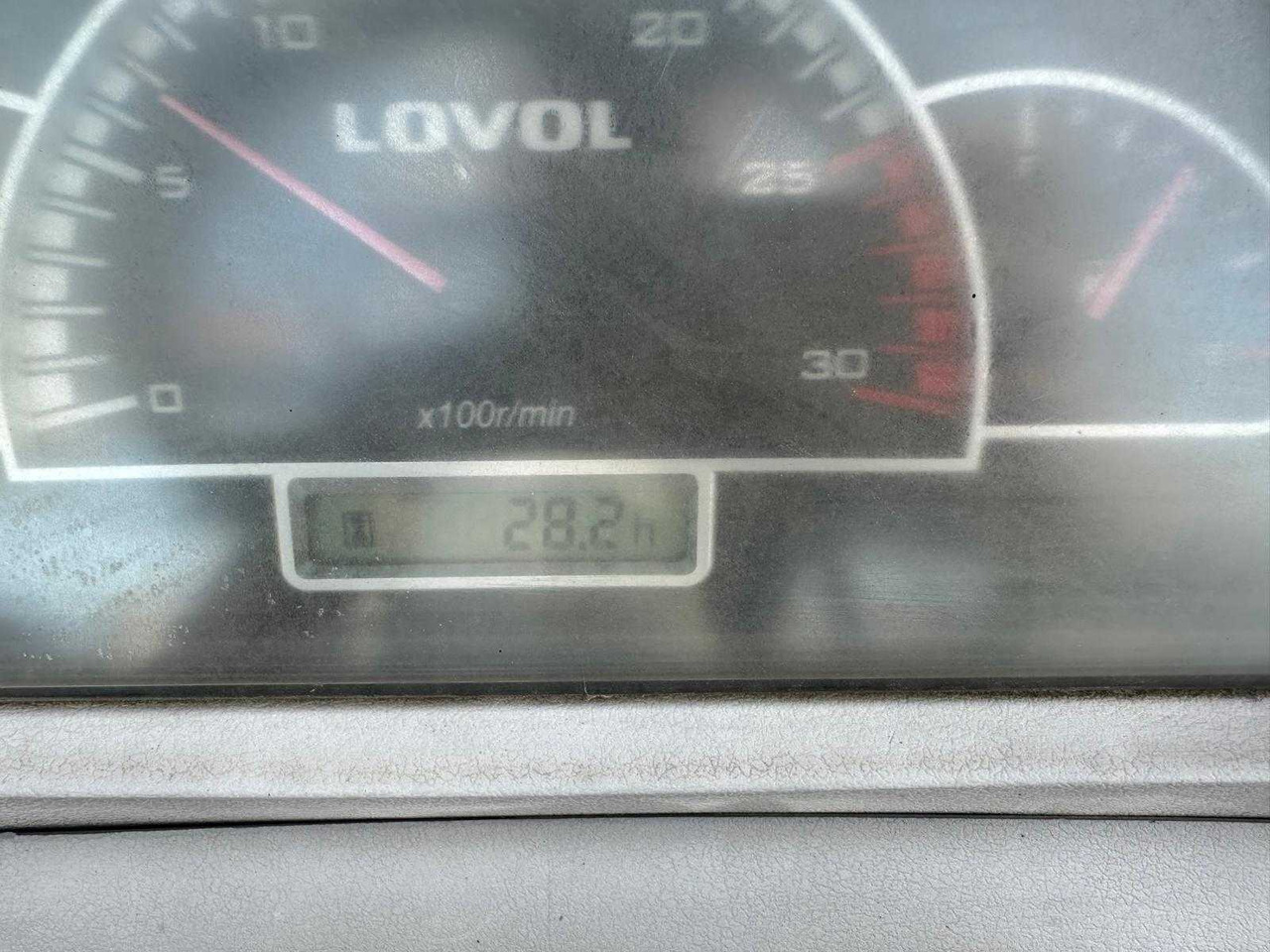 Tracteur agricole LOVOL - 504 - 4-WHEEL DRIVE TRACTOR