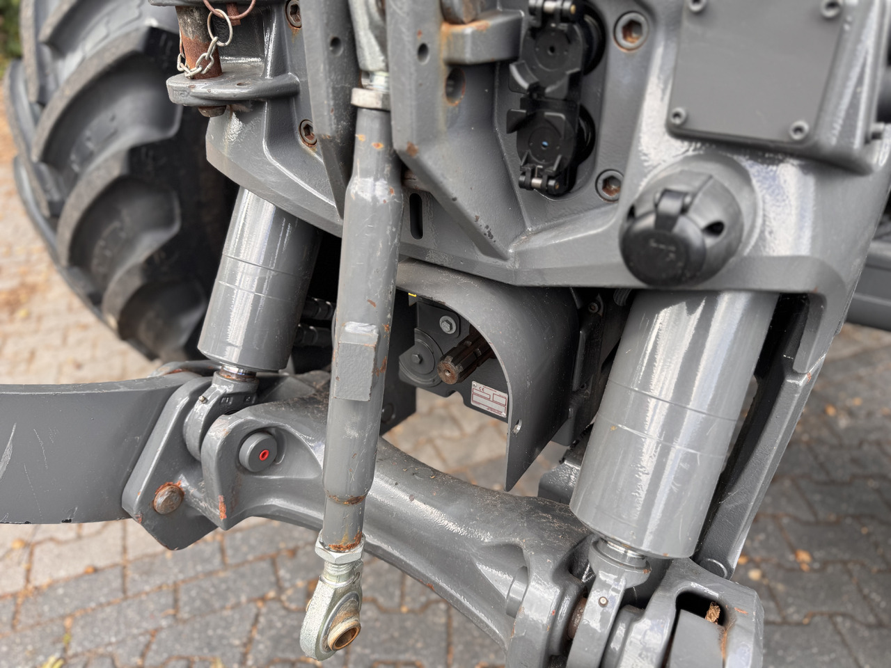 Tracteur agricole MASSEY FERGUSON 8s.205 Dyna7 Exclusive