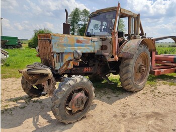 Tracteur agricole MTZ MTZ T82