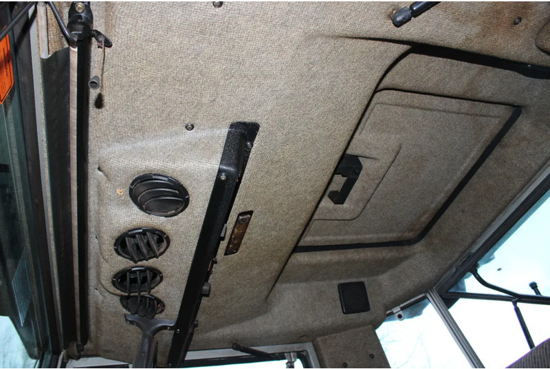 Tracteur agricole Massey Ferguson 3050