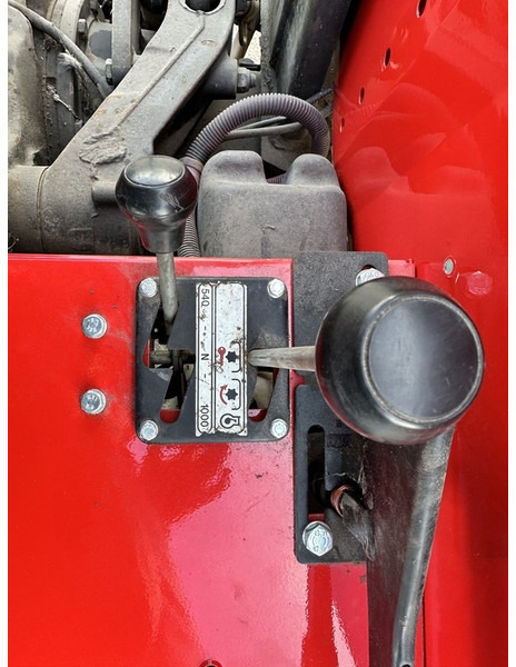 Tracteur agricole Massey Ferguson 4345
