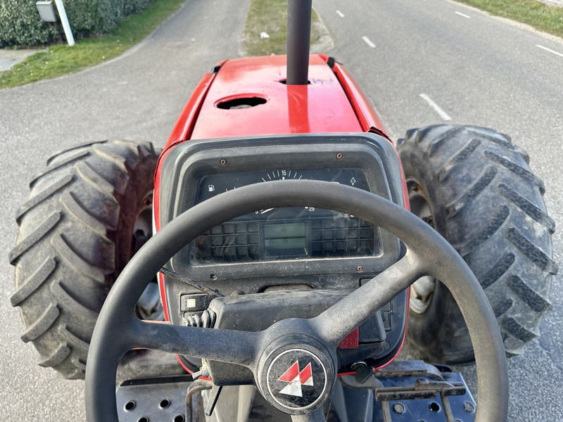 Tracteur agricole Massey Ferguson 4345