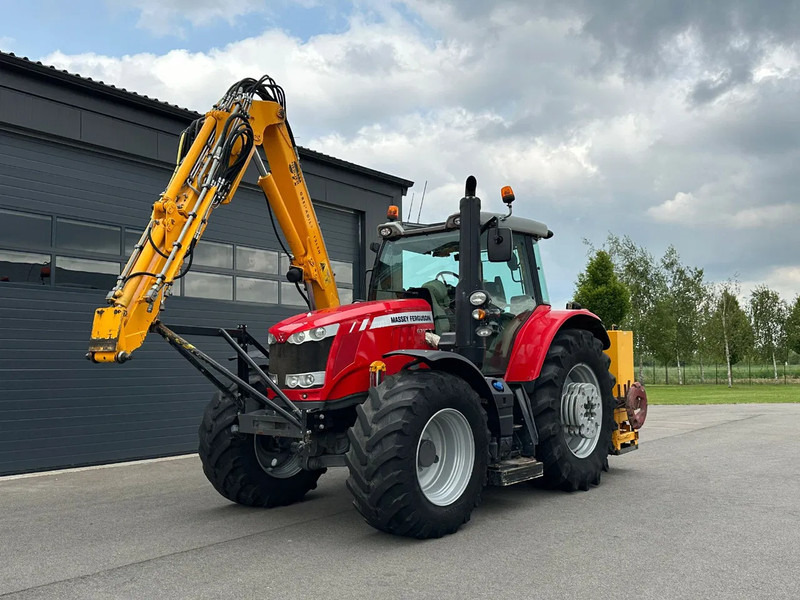 Tracteur agricole Massey Ferguson 6713S Dyna 6