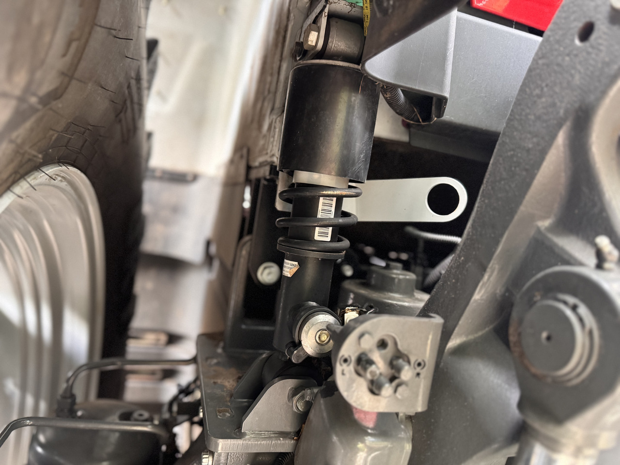 Tracteur agricole Massey Ferguson 8s.205 Dyna7 Exclusive