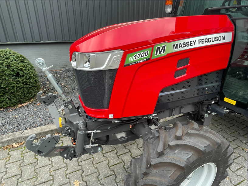 Tracteur agricole Massey Ferguson e1700 HC