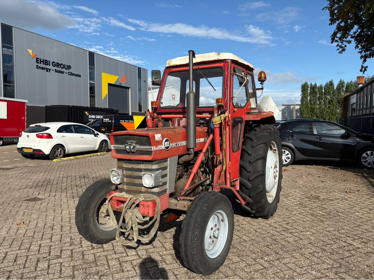 Tracteur agricole Massey ferguson 155