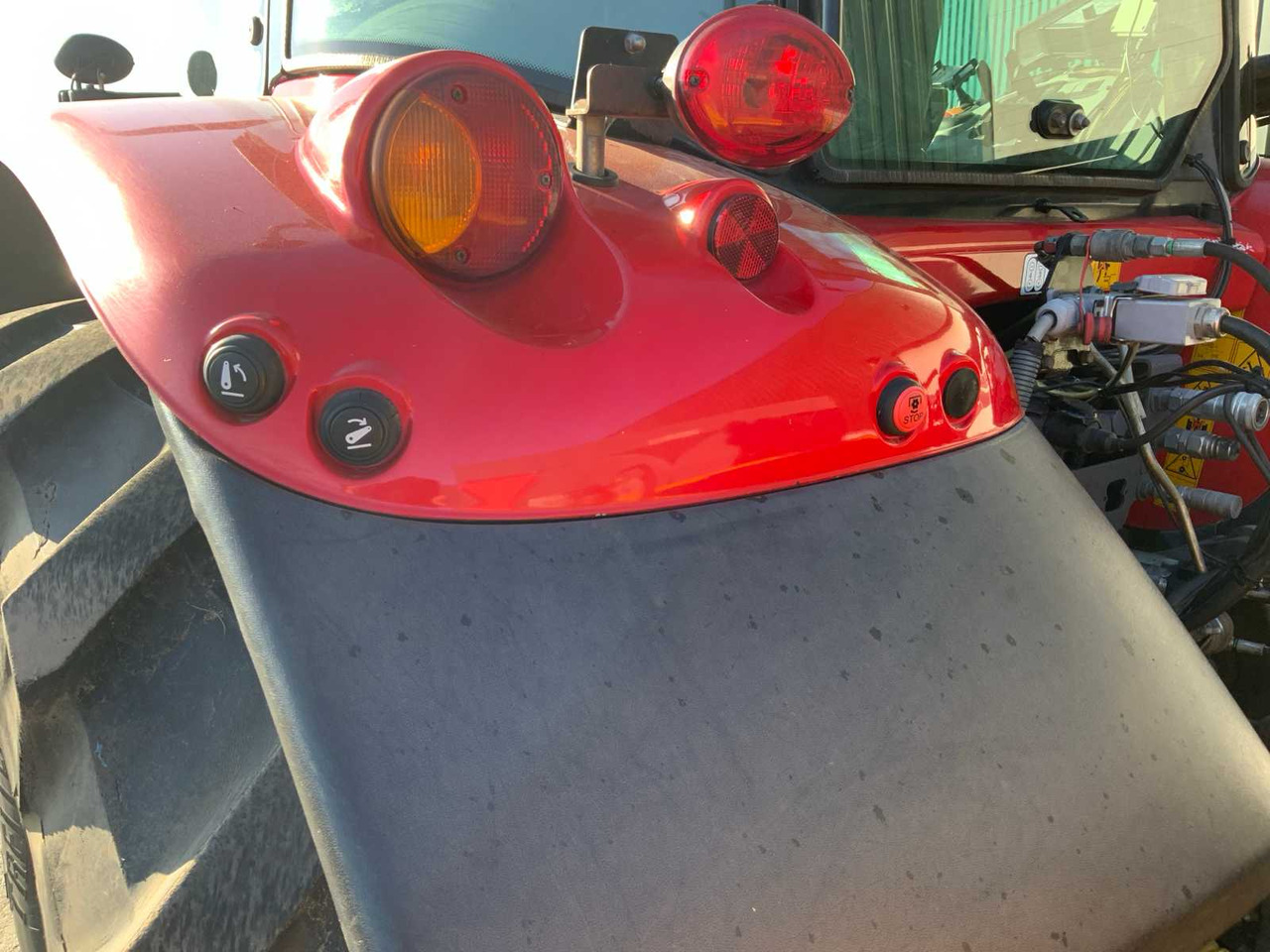 Tracteur agricole Massey ferguson 6480