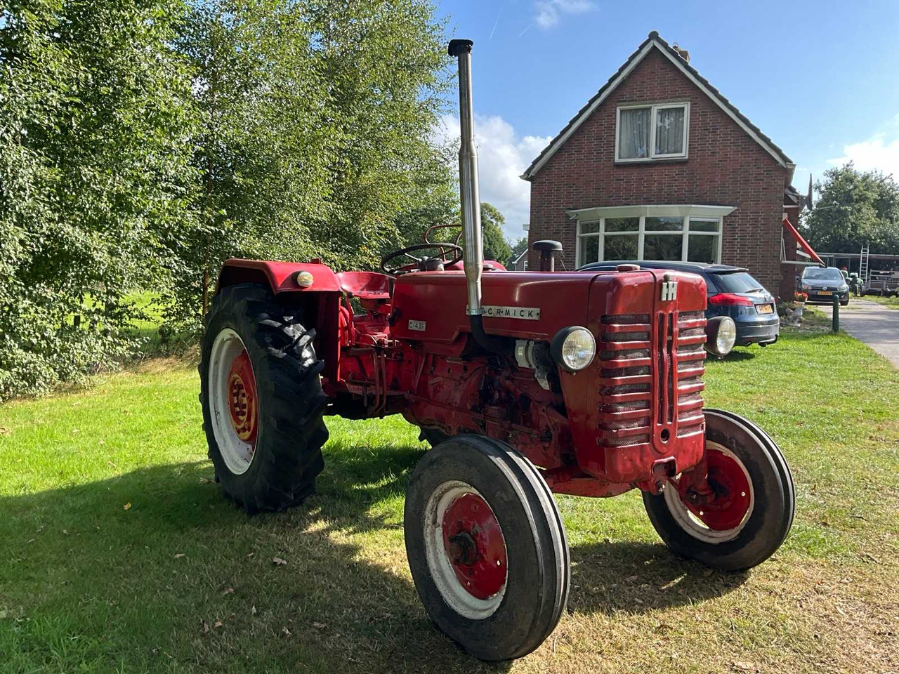 Tracteur agricole McCormick D-432