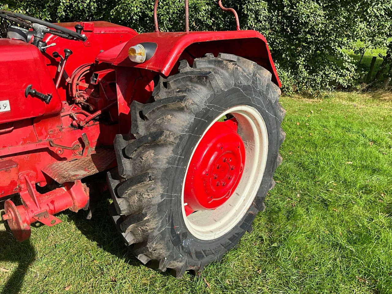 Tracteur agricole McCormick D-432