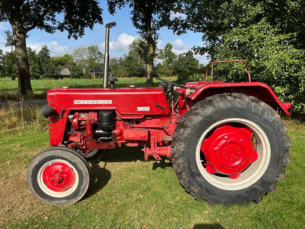 Tracteur agricole McCormick D-432