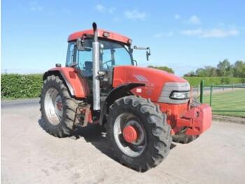 Tracteur agricole McCormick mc135
