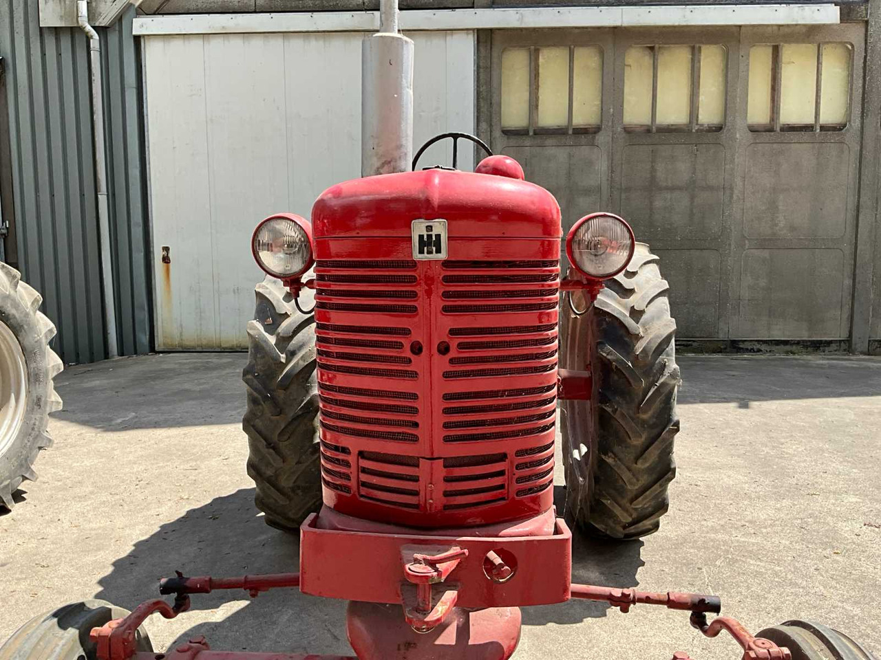 Tracteur agricole Mc cormick Farmall Super BMD