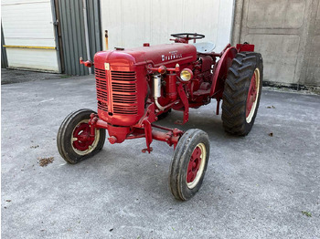 Tracteur agricole Mc cormick Super FCC U “Benzine”