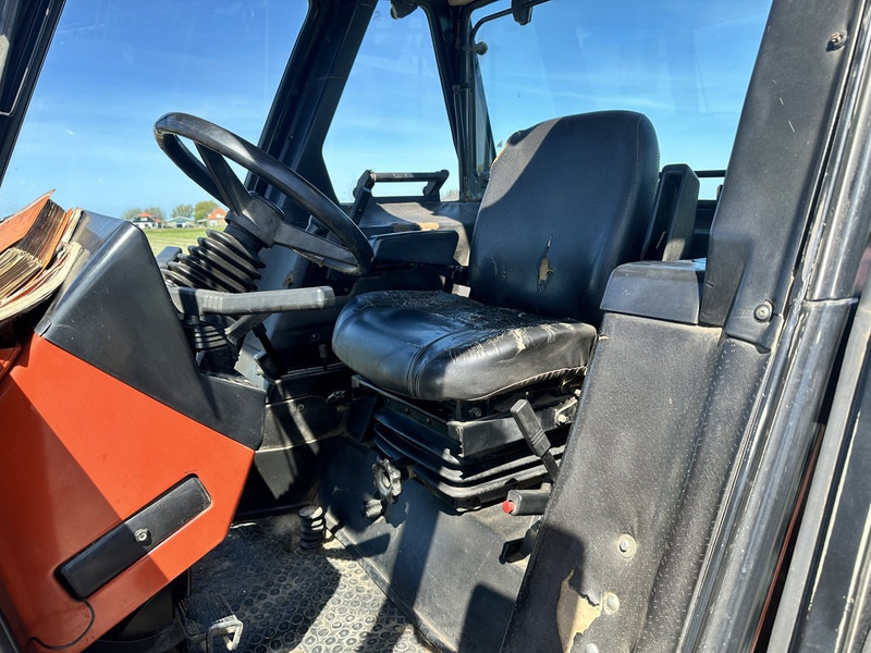 Tracteur agricole New Holland 180-90 DT