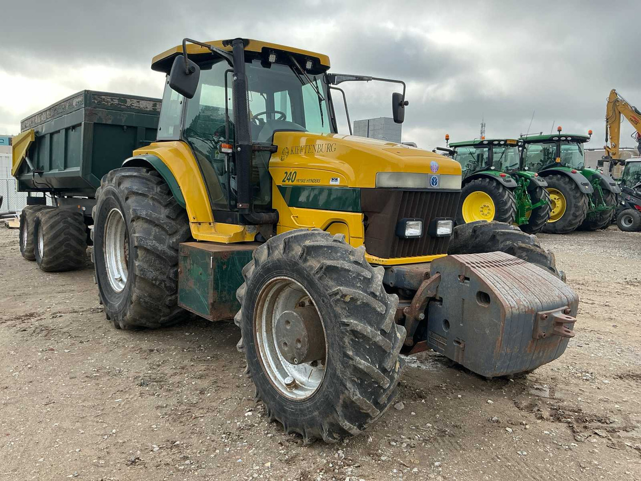 Tracteur agricole New Holland 8970