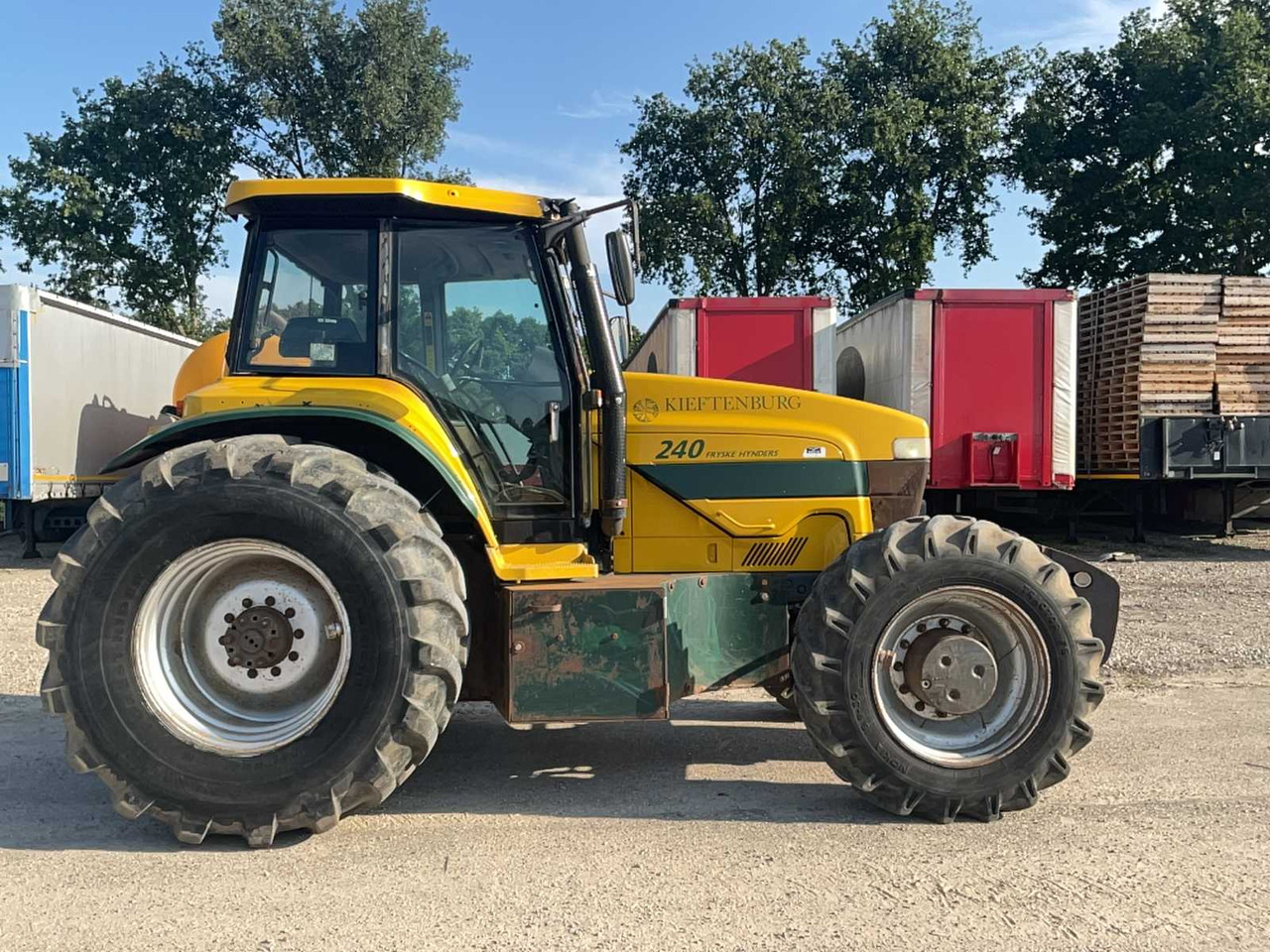 Tracteur agricole New Holland 8970