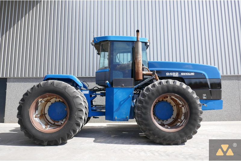 Tracteur agricole New Holland 9482